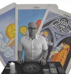 Tarocista Tomasz